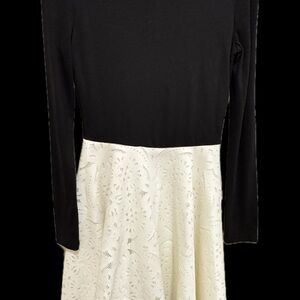 Jodi Kristopher Black and Cream Long Sleeve Dress